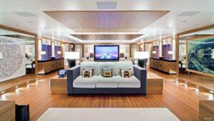 luxury-yacht-charter-experience