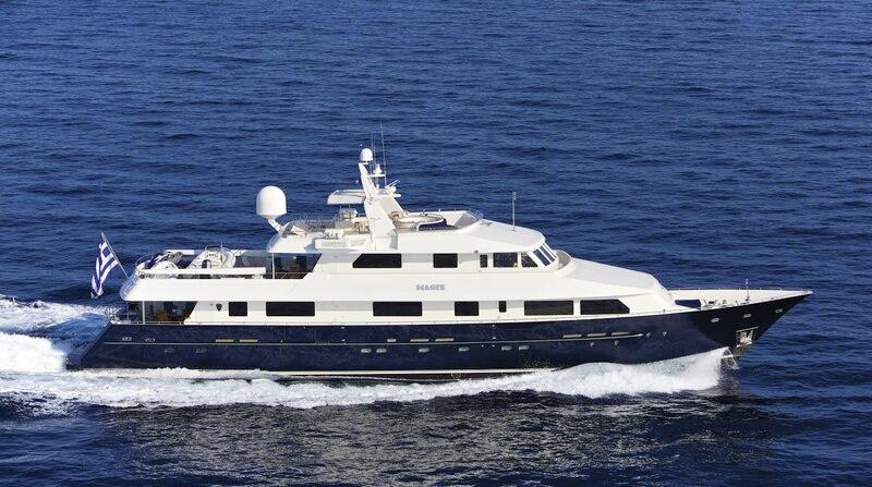 Magix-luxury-yacht-charter-16