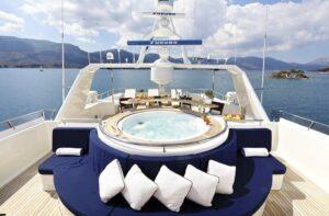 Magix-luxury-yacht-charter-14