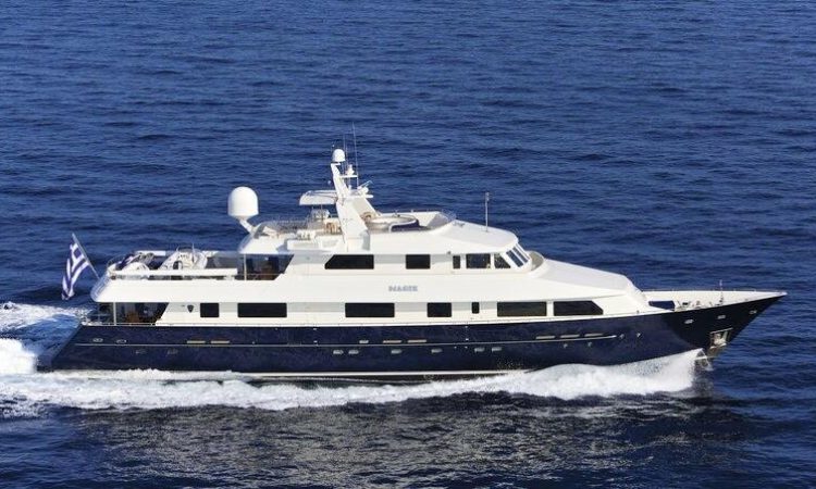 Magix-luxury-yacht-charter-16